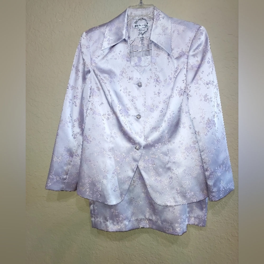 Justin Taylor Lavender/Silver Floral Print 2 Piece Semi-Formal, Suit Size 16